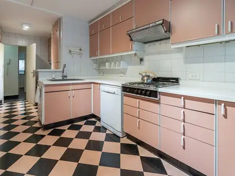 Departamento en Alquiler con 1 cocheras