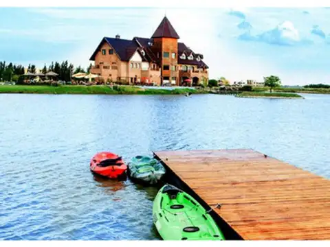 Venta Lote A La Laguna En Barrio Privado El Principado