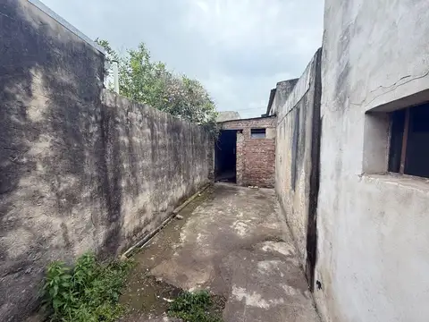 Venta - Casa a refaccionar - Santa Fe