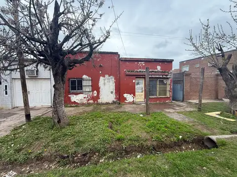 Venta - Casa a refaccionar - Santa Fe