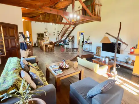 Casa en Venta con 1 cochera