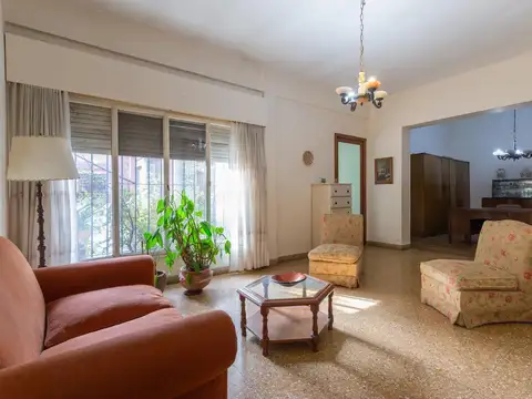 Local en Venta 57 años