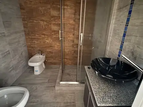 Depto Tipo Casa 2 ambientes con 1 baño