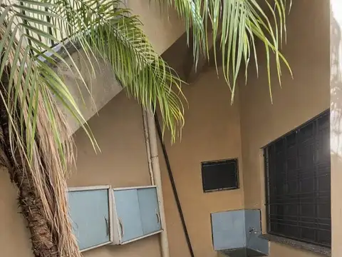 Depto Tipo Casa 4 ambientes con 2 baños