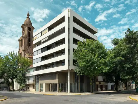 Departamento en Venta en República De La Sexta, USD 195.000