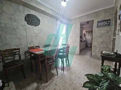 Departamento en Venta en Flores, USD 129.000
