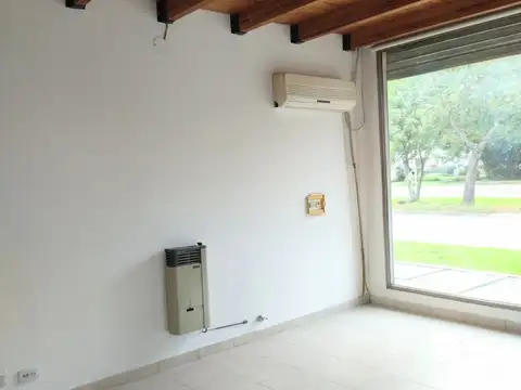 Casa en Alquiler de 3 dormitorios