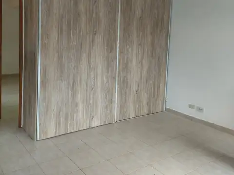 Casa en Alquiler en Pueblo Esther, $ 900.000