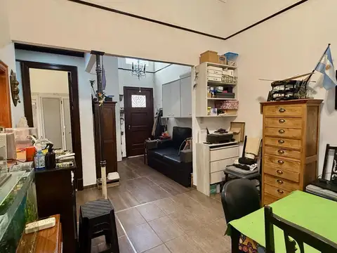 Depto Tipo Casa en Venta 80 años