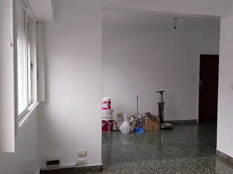 AV. 2°RIVADAVIA 14600