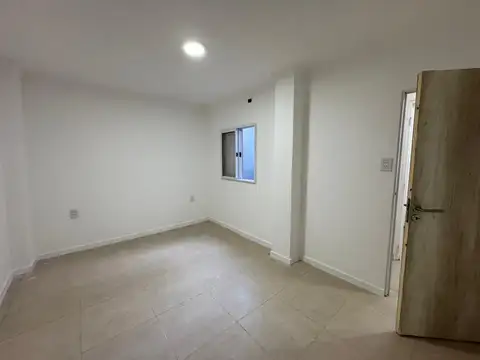 Depto Tipo Casa en Venta 26 años