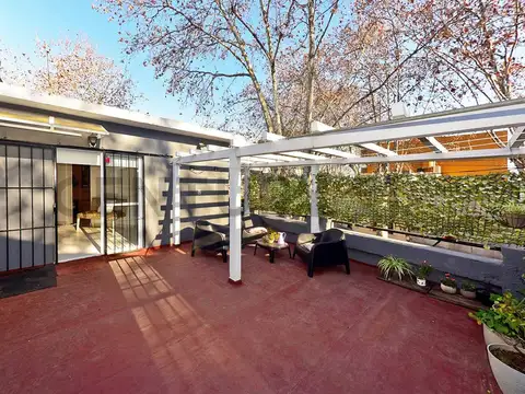 VENTA CASA 5 AMB CON TERRAZA EN VILLA DEL PARQUE