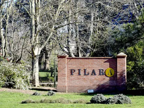 Lote en venta  en Tilbury, Pilara.