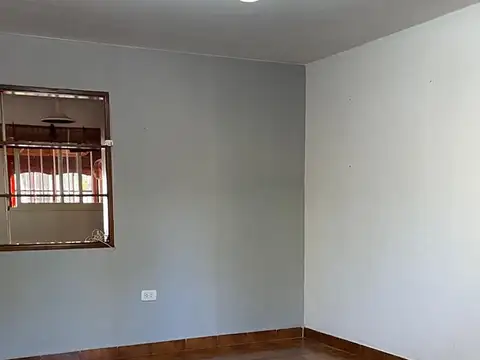 Casa en Venta con 4 cocheras