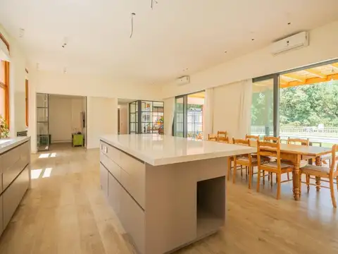 Casa en venta en Carmel Club de Campo, Pilar - 8 ambientes