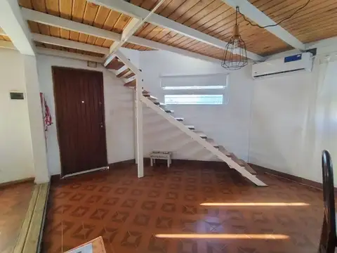 VENTA CASA 4 AMB/LOMAS APTO CRÉDITO/TERRAZA/COCHERA