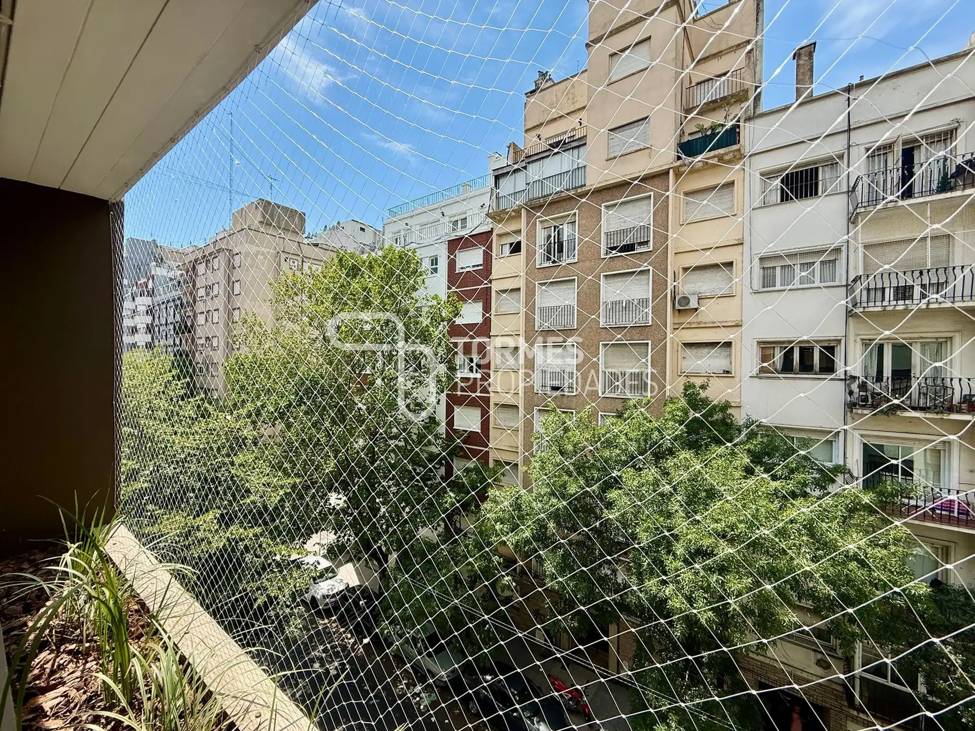 Depto 3 amb reciclado 76m² en semipiso – Macrocentro