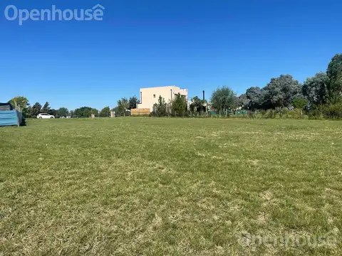 OPORTUNIDAD!!! IMPERDIBLE LOTE DE 1579M2 EN MEDAL COUNTRY CLUB 