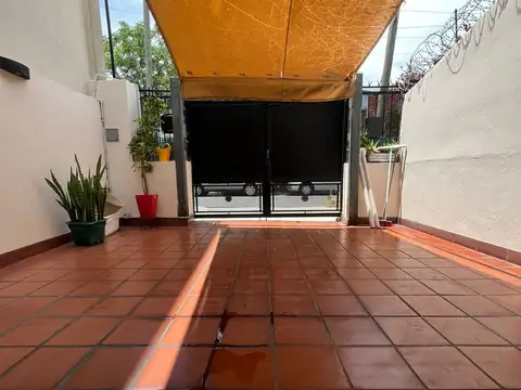 Depto Tipo Casa en Venta de 3 ambientes