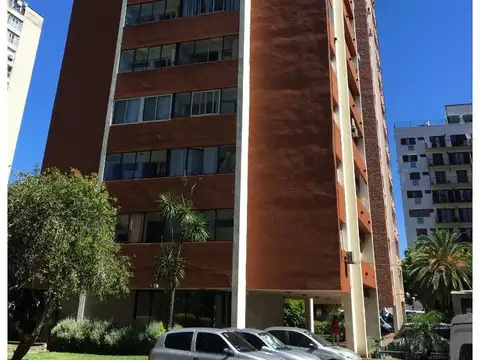 Gral M De Azcuenaga 1400, Piso 9