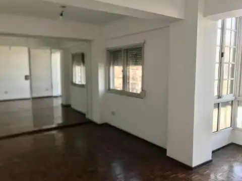 Departamento en Alquiler 40 años