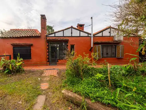 CASA EN VENTA EN FISHERTON CON 5 DORMITORIOS