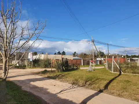 Terreno en Venta 30  mts Fondo