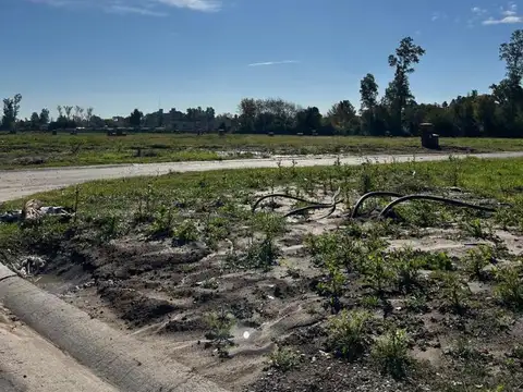 Lote En Venta En Barrio La Estela, Pilar