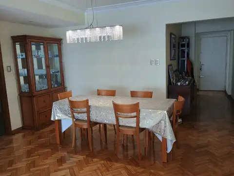 Departamento en Venta de 7 ambientes