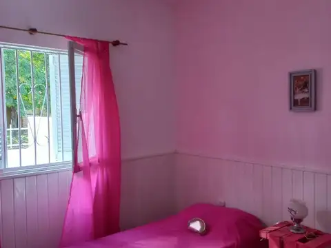 "Casa y departamento en  Bialet Massé Centro"