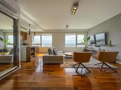 Departamento de 2 dormitorios con cochera y vista al río en Maui, Puerto Norte