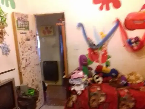 Depto Tipo Casa en Venta 40 años