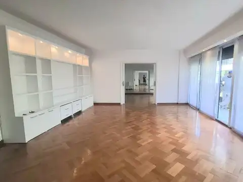 Departamento en Alquiler de 7 ambientes