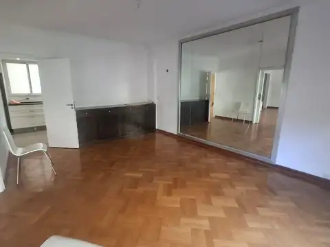 Departamento en Alquiler de 3 dormitorios