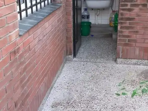 EN VENTA EN MARTIN CORONADO EXCELENTE PROPIEDAD EN DOS PLANTAS - FICHA 8754