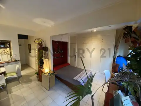 Venta departamento 2 ambientes Plaza Colon