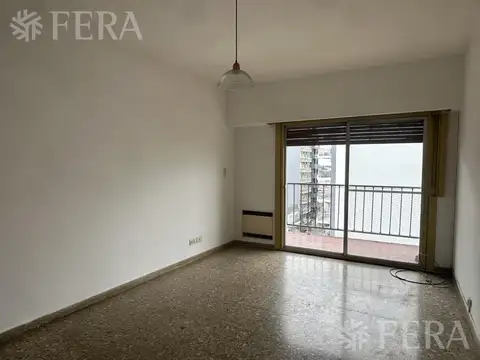 Venta Departamento 2 ambientes con balcón en Wilde
