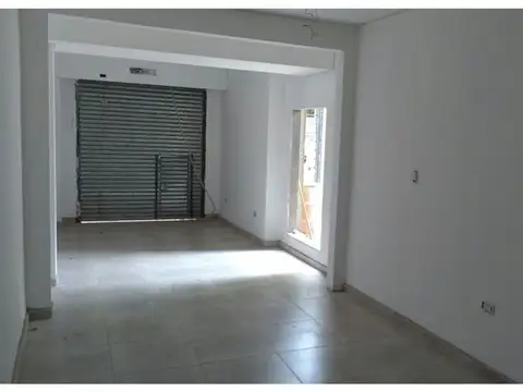 Local Comercial en Venta – Centro de Monte Grande