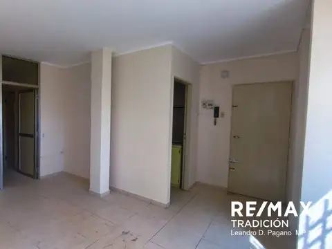 Departamento Venta 2 dorm. Microcentro Rcia Chaco