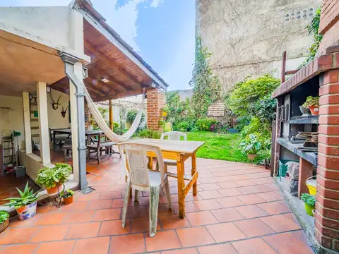 VENTA PH 3 AMBIENTES PARQUE CHAS 