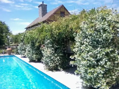 Casa en Venta en Castelli, USD 550.000