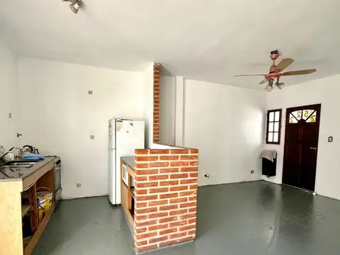 Depto Tipo Casa en Alquiler de 1 dormitorio