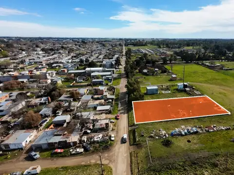 LOTE AMPLIO ZONA HIPICO SUBDIVISIBLE EN PH