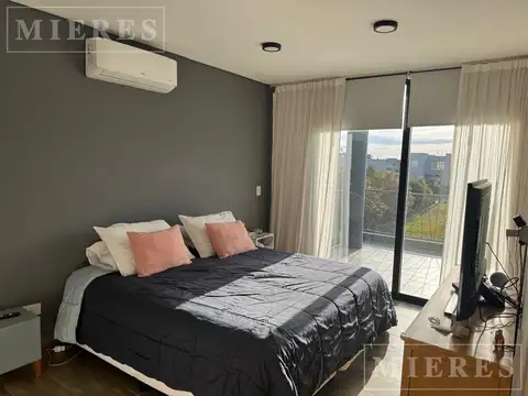 Casa en venta con renta sobre lote interno  en Barrio Ceibos Puertos