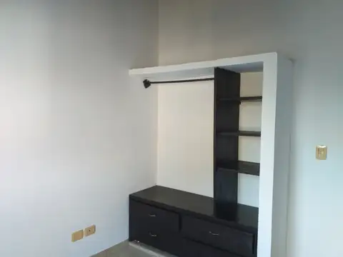 Depto Tipo Casa en Venta de 4 dormitorios