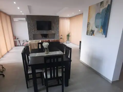 Vendo Casa en Barrio Las Cortaderas II
