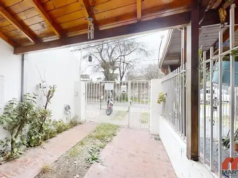 Casa en Venta en Munro, USD 120.000