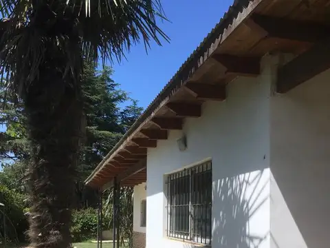 Casa en Alquiler en Funes, $ 950.000