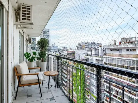 Venta depto 3 amb en Palermo con balcón y cochera