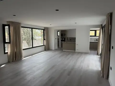 Departamento de 3 dormitorios en City Bell